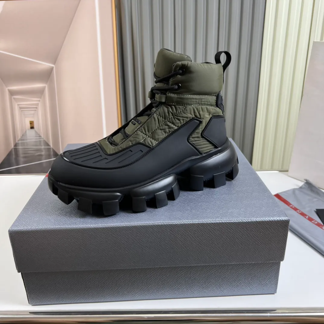 Men's shoes 💰620💰 [PRADA] Autumn and winter hot men's shoes shipped 👏Official website synchronized ⬆️Original fly-knit film fabric + cowhide lining, 1⃣️:1⃣️reproduction, original sole, 38-45 (45. Customized, non-refundable)